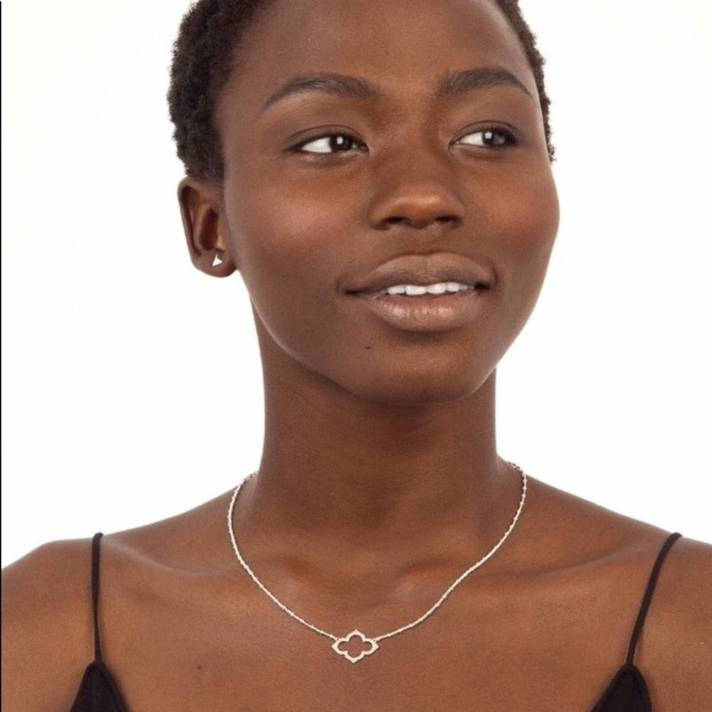 :: Stella & Dot Pavé Arabesque Pendant Necklace - Picture 7 of 7